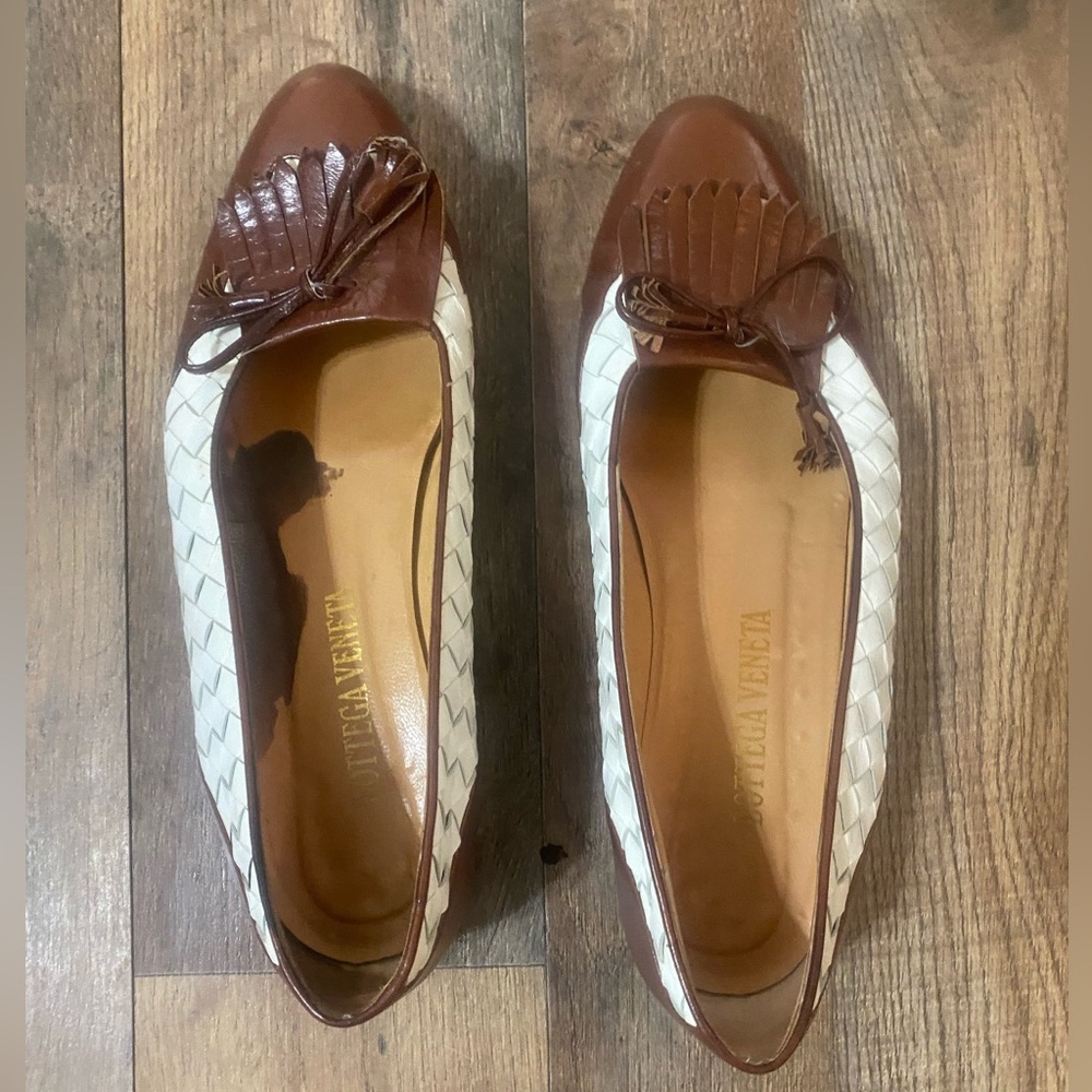 Bottega Veneta Brown and Cream Leather Loafers